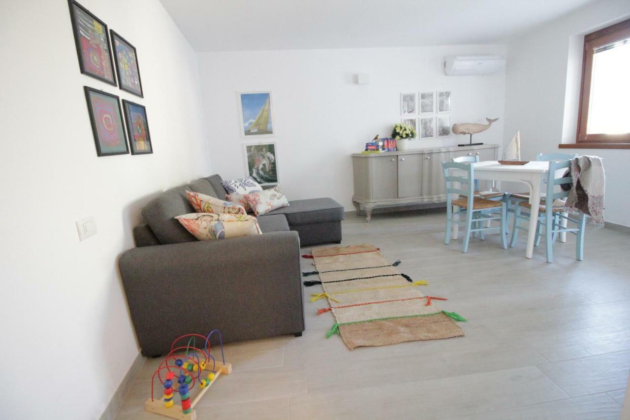Ca De L'Angelon Aparthotel Brenzone sul Garda Bagian luar foto